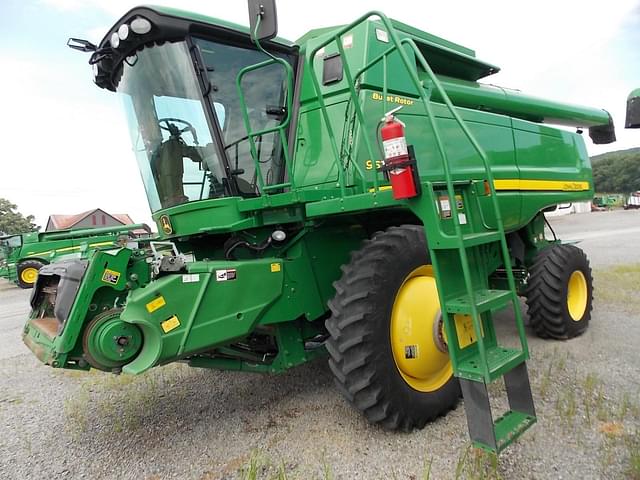 Image of John Deere 9670 STS equipment image 1