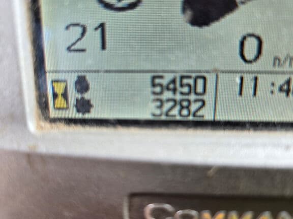 Image of John Deere 9770 STS equipment image 2