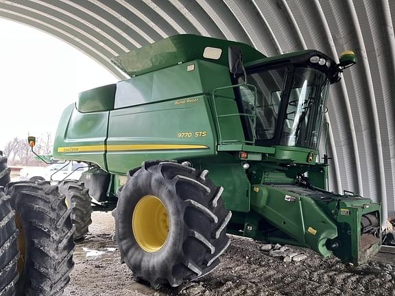 Main image John Deere 9770 STS 3
