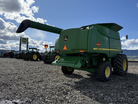 Image of John Deere 9770 STS equipment image 3