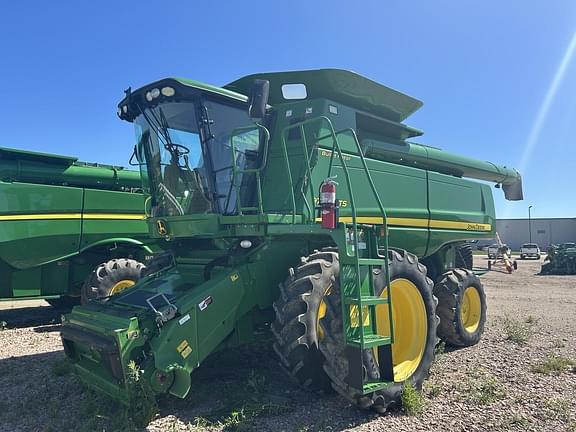 Image of John Deere 9770 STS Primary image