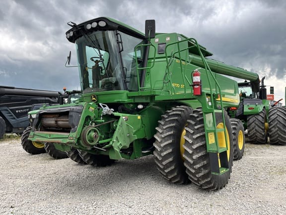 Main image John Deere 9770 STS