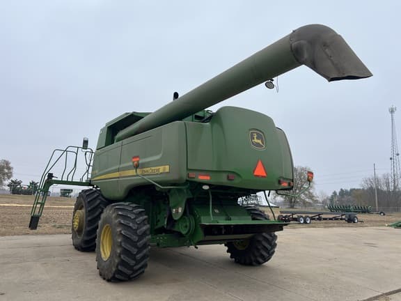 Image of John Deere 9770 STS equipment image 1