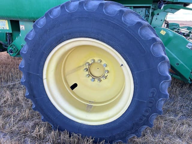 Image of John Deere 9770 STS equipment image 4