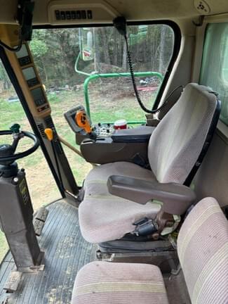 Image of John Deere 9770 STS equipment image 2