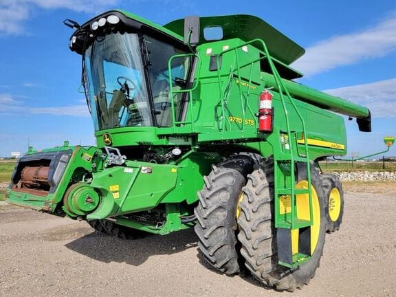 Main image John Deere 9770 STS