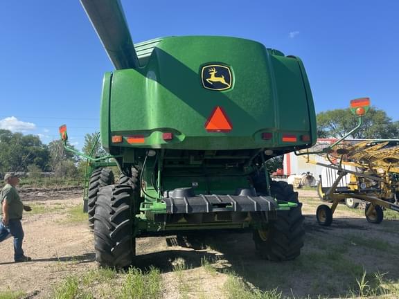 Image of John Deere 9770 STS equipment image 3