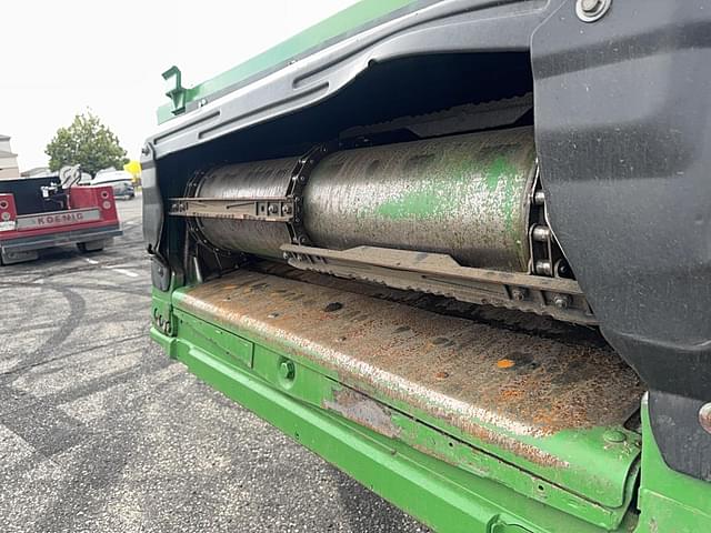 Image of John Deere 9770 STS equipment image 2