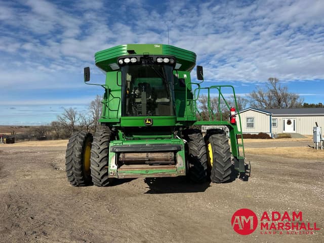 Image of John Deere 9770 STS equipment image 3