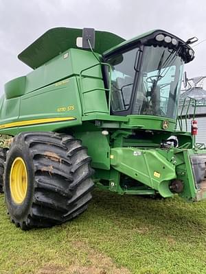 2009 John Deere 9770 STS Image