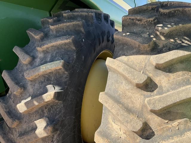 Image of John Deere 9770 STS equipment image 1