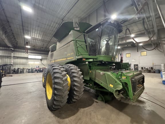 2009 John Deere 9770 STS Equipment Image0