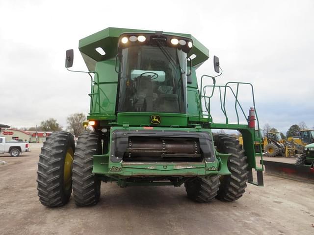 Image of John Deere 9770 STS equipment image 1