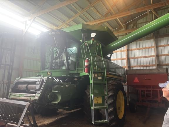 Image of John Deere 9770 STS Primary image