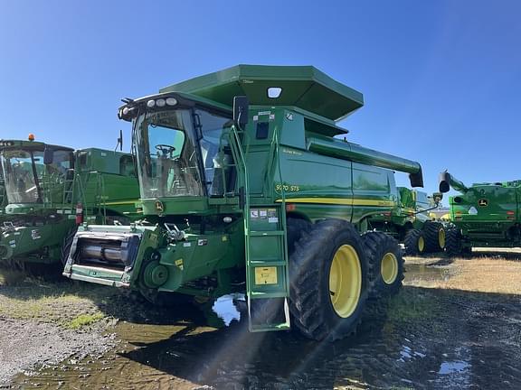 Image of John Deere 9770 STS equipment image 2