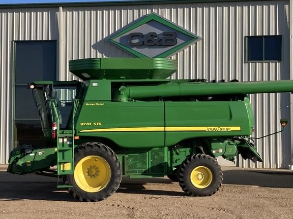 Main image John Deere 9770 STS