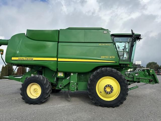Image of John Deere 9870 STS equipment image 3
