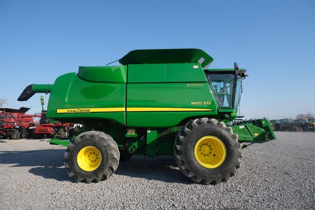 Image of John Deere 9870 STS equipment image 1