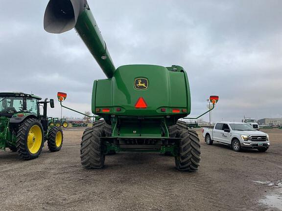 Image of John Deere 9870 STS equipment image 2