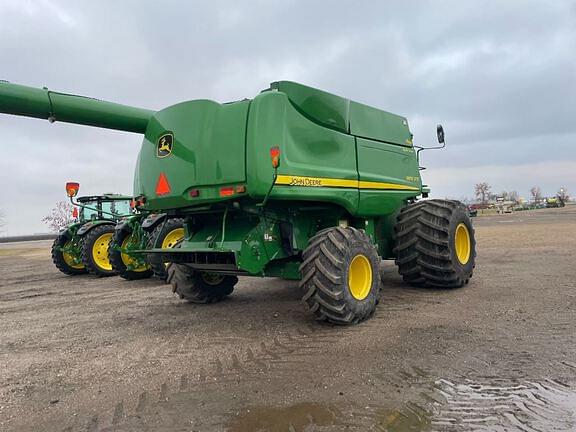 Image of John Deere 9870 STS equipment image 3