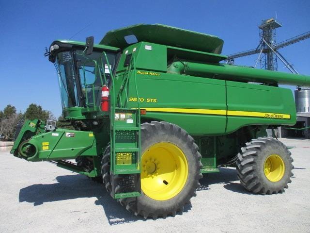 2009 John Deere 9870 STS Equipment Image0