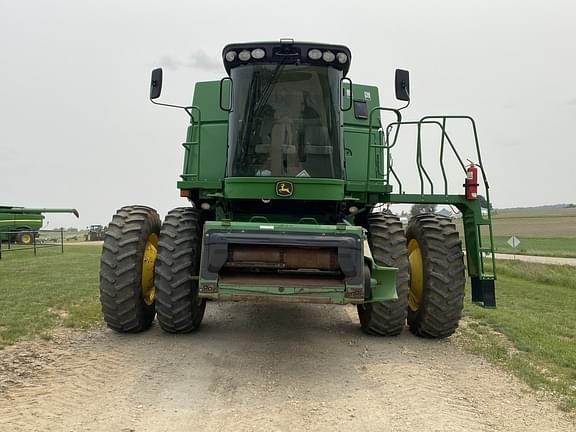 Image of John Deere 9870 STS equipment image 1