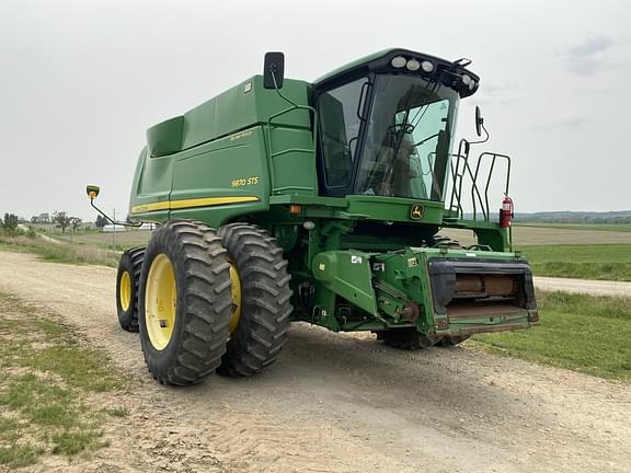 Image of John Deere 9870 STS equipment image 2