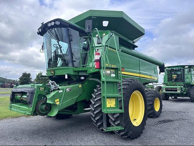 Image of John Deere 9870 STS equipment image 1