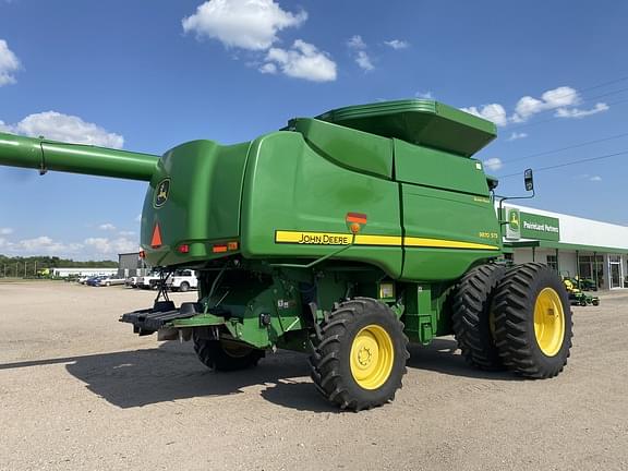 Image of John Deere 9870 STS equipment image 4