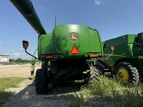 Image of John Deere 9870 STS equipment image 3