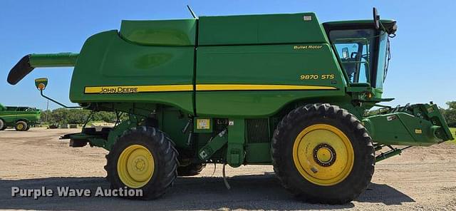 Image of John Deere 9870 STS equipment image 3