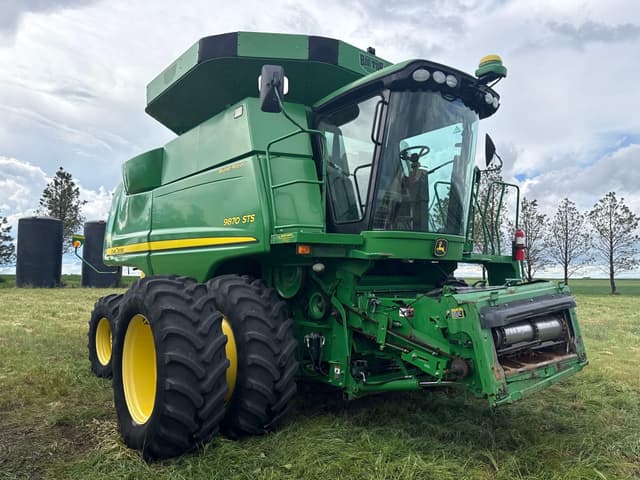 Image of John Deere 9870 STS equipment image 3