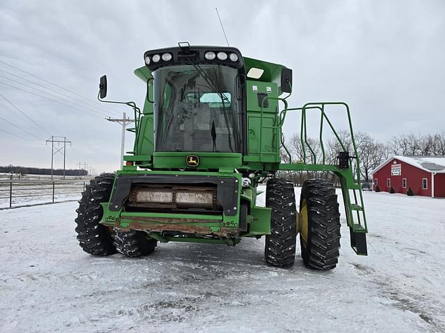 Image of John Deere 9870 STS equipment image 4