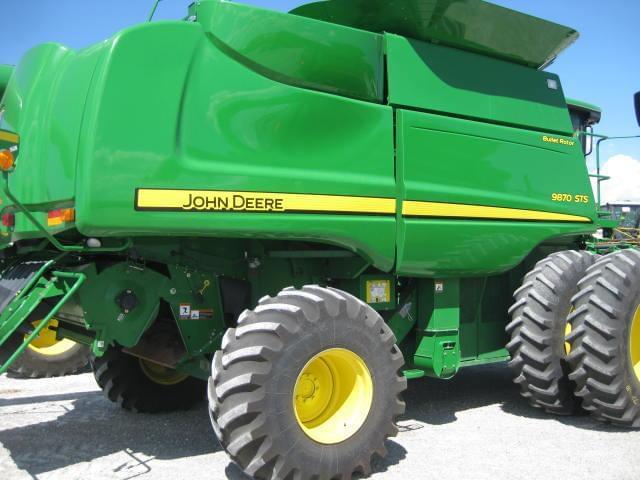 Image of John Deere 9870 STS equipment image 1