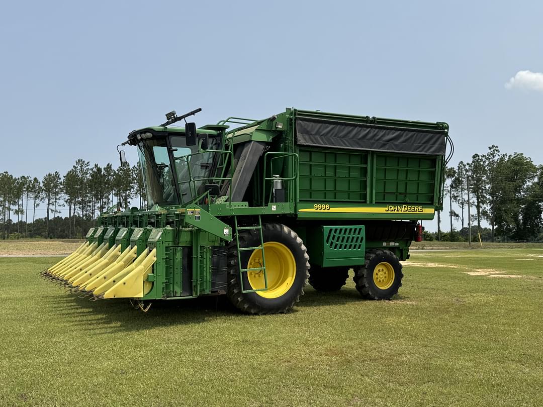 Image of John Deere 9996 Primary image