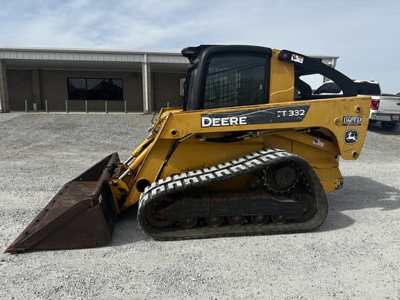 Image of John Deere CT332 equipment image 1