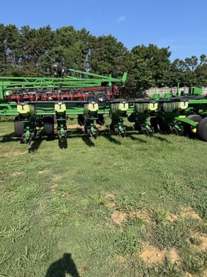 2009 John Deere DB44 Image