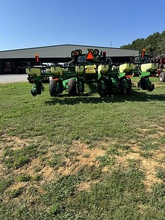 Image of John Deere DB44 equipment image 2