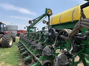 Main image John Deere DB60 13