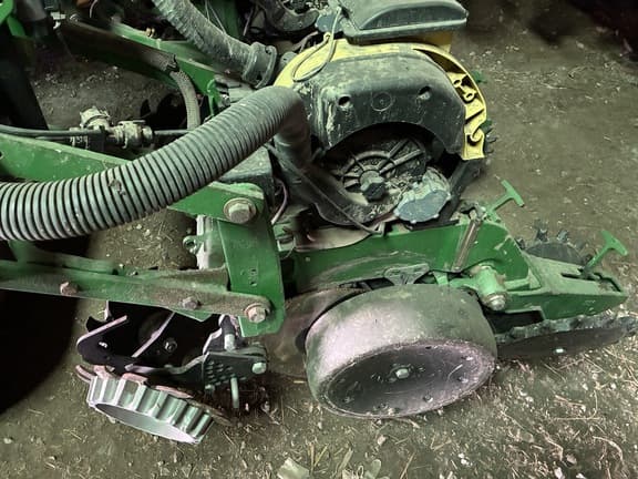 Image of John Deere DB80 equipment image 3
