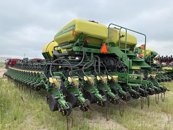 Image of John Deere DB88 equipment image 3