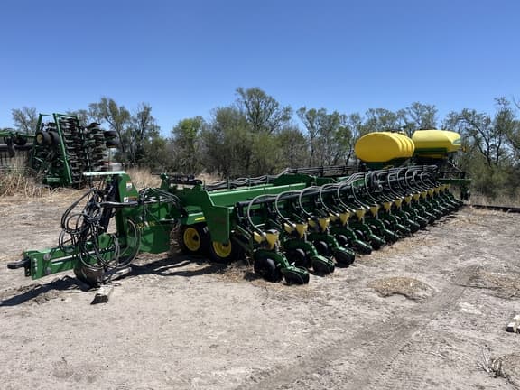 Image of John Deere DB90 Primary image