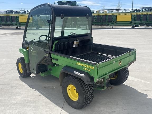 Image of John Deere Gator TE 4x2 equipment image 4