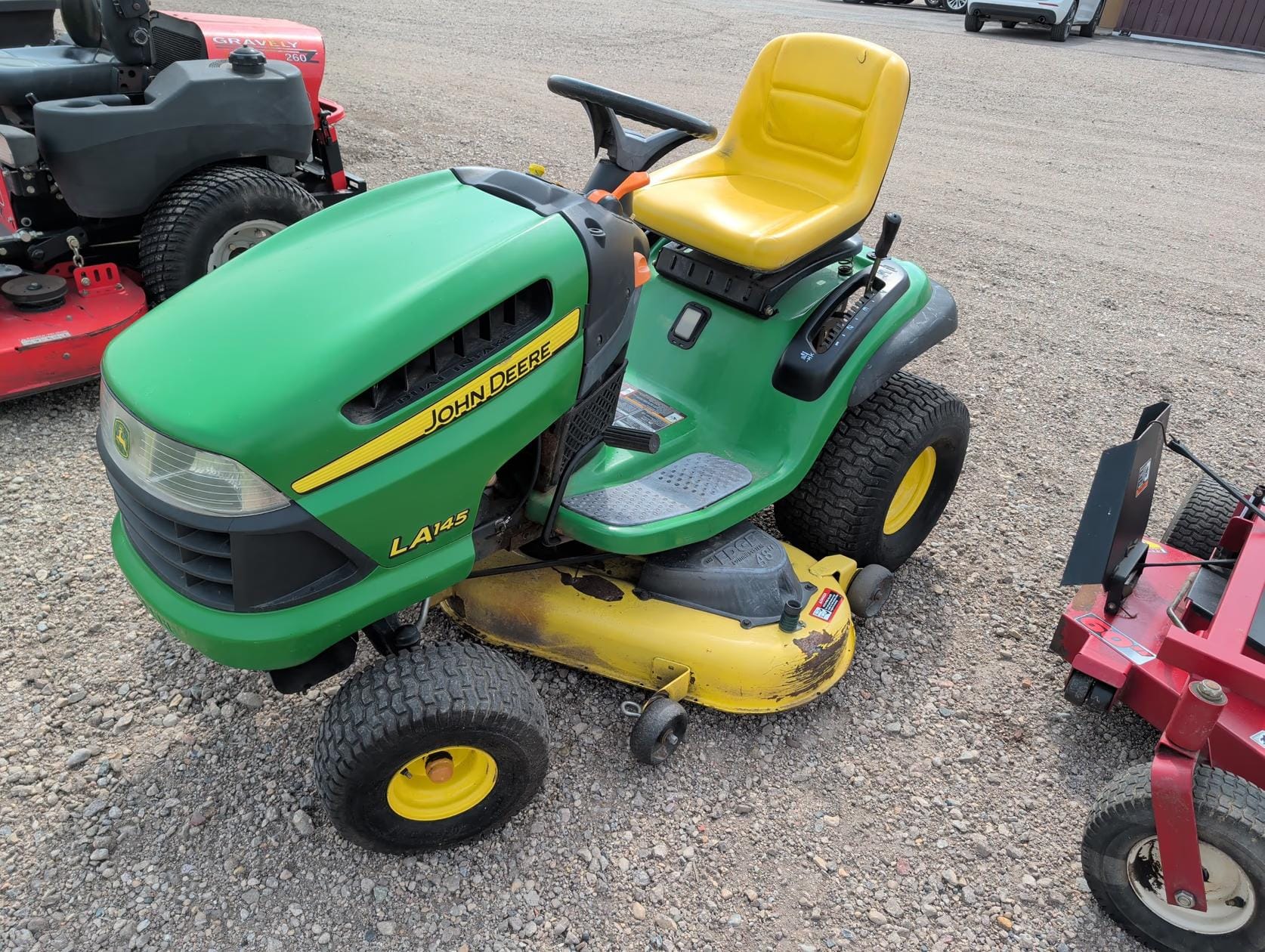 2009 John Deere LA145 Equipment Image0