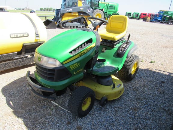 Main image John Deere LA135