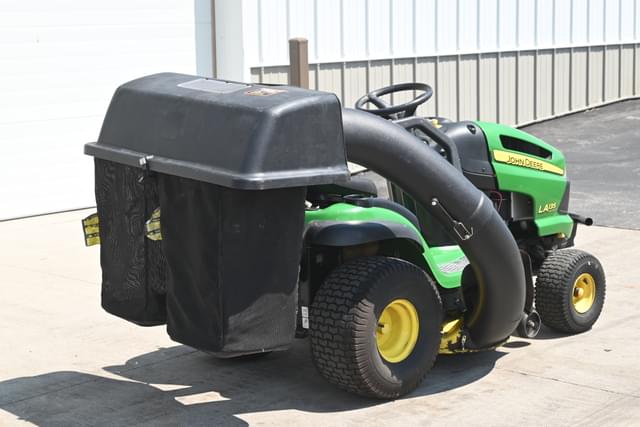 Image of John Deere LA135 equipment image 2