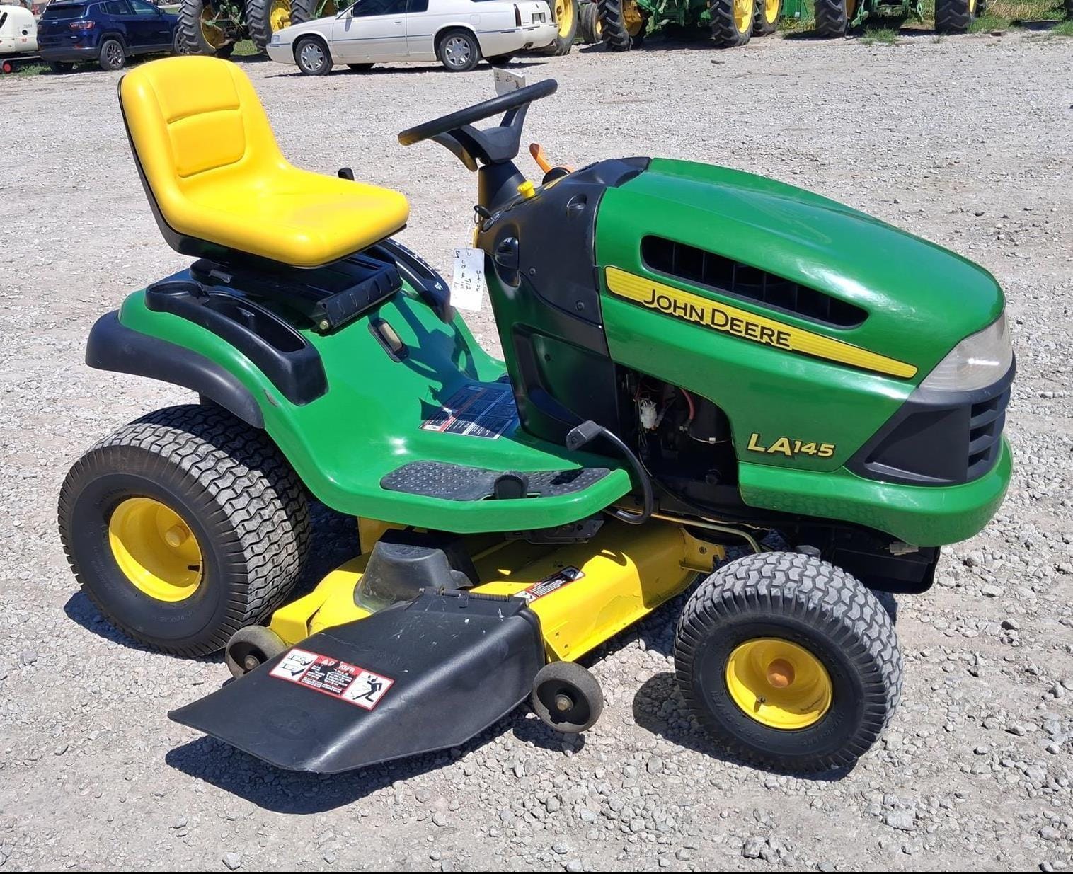2009 John Deere LA145 Equipment Image0