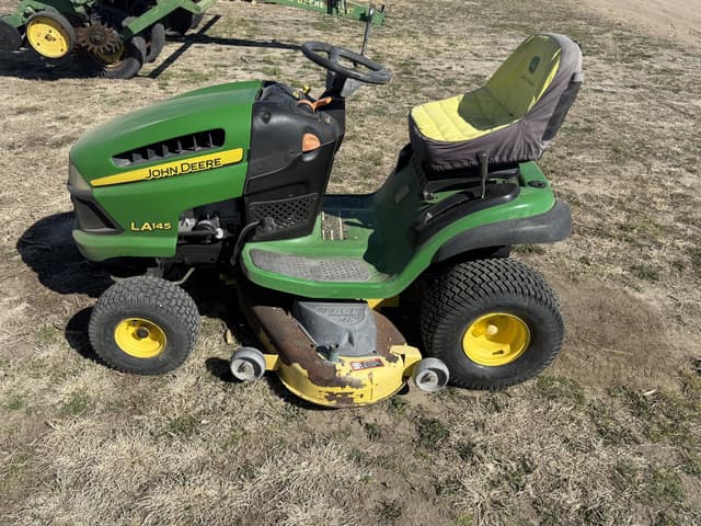 Image of John Deere LA145 equipment image 1