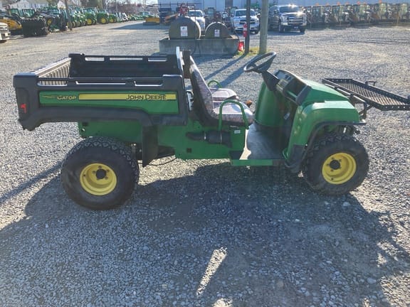 2009 John Deere Gator TX 4x2 Equipment Image0