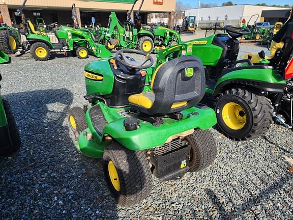 Image of John Deere X300 equipment image 4